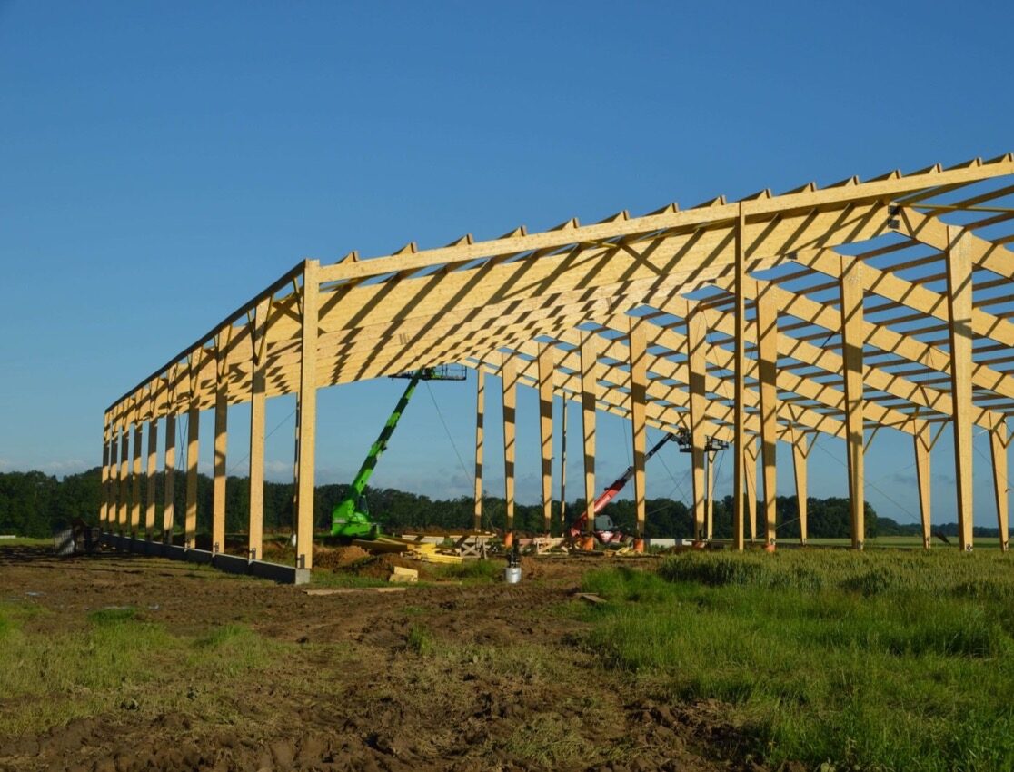 SPÉCIALISTE DU LAMELLÉ-COLLÉ et de la charpente EN HAUTE-NORMANDIE SARL DUHAMEL